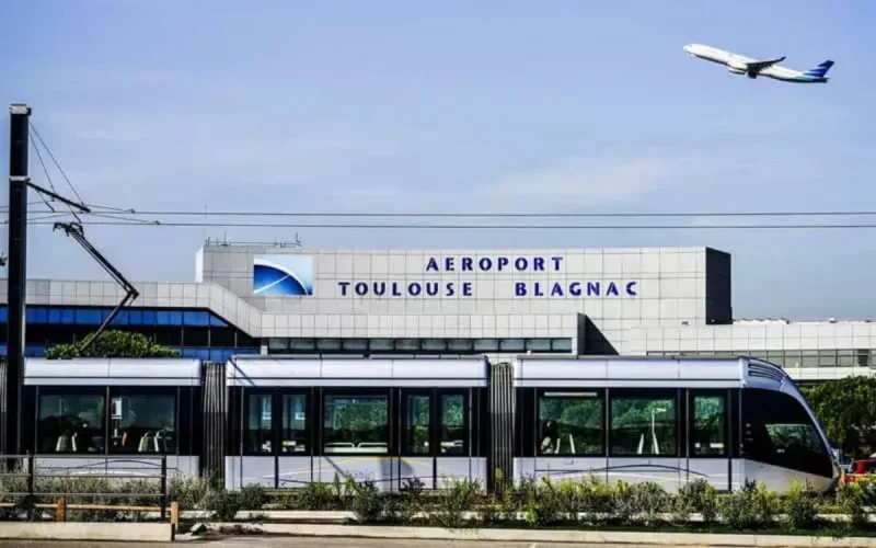 À l'aéroport de Toulouse, les voyageurs arrivant du Maroc sont contrôlés
