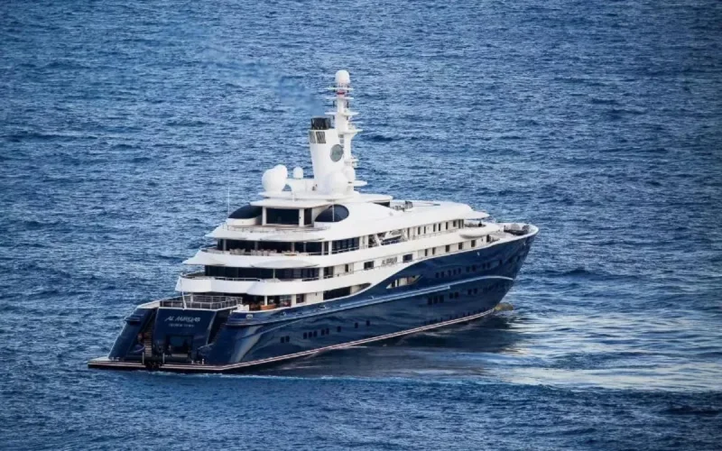 Le yacht d'un milliardaire qatari fait escale au Maroc