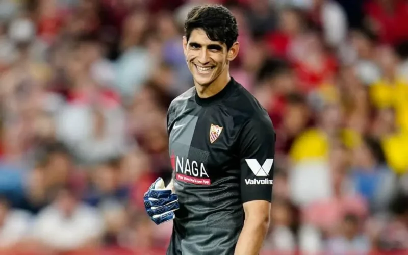 Yassine Bounou dans le Top 10 des meilleurs arrêts de la Liga