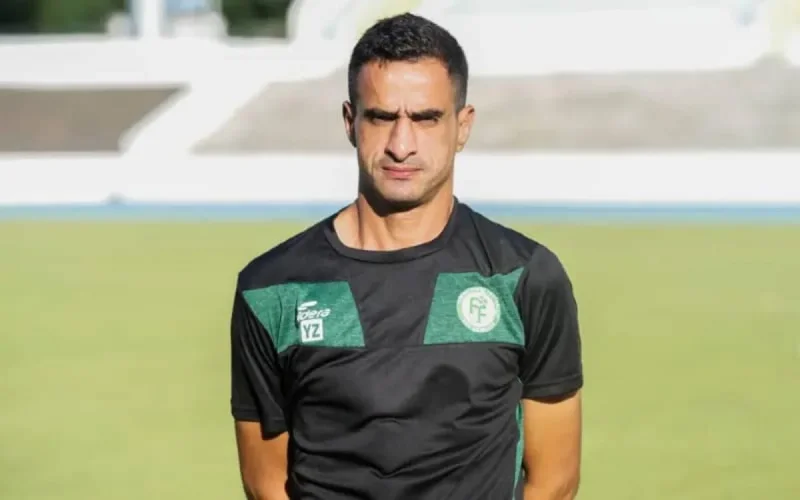 Football : le Marocain Younes Zerdouk est le nouvel entraîneur des Comores