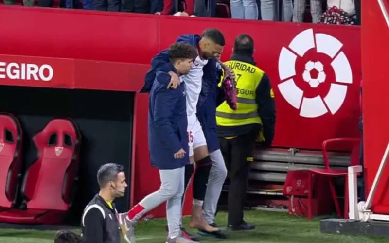 Youssef En-Nesyri blessé ?