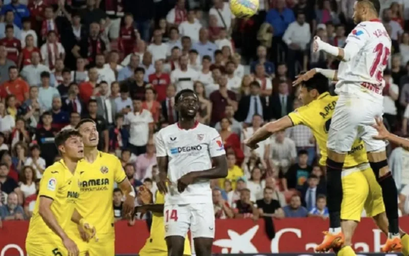 Youssef En-Nesyri, meilleur buteur de la tête d'Europe