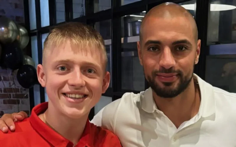 Un célèbre YouTubeur britannique se convertit à l'islam 