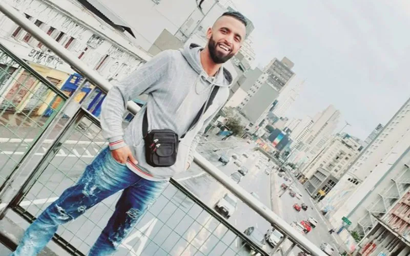 Se disant persécuté au Maroc, un YouTubeur marocain obtient l'asile aux États-Unis 