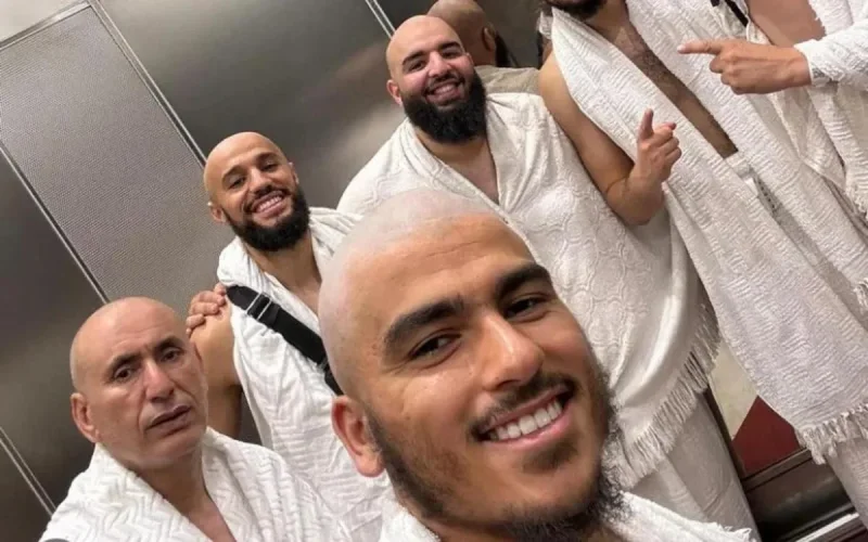 Zakaria Aboukhlal à La Mecque pour le hajj