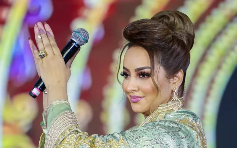 Des Algériens en colère contre Zina Daoudia