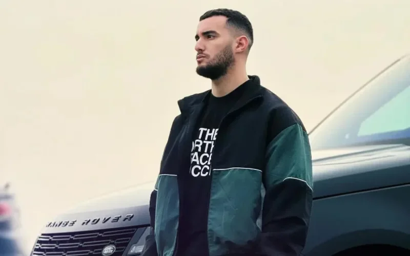 Le chanteur Zouhair Bahaoui sous le feu des critiques 