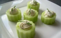 Bouchées de concombre au chèvre