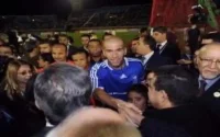 30.000 spectateurs acclament Zidane à Fès