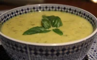 Soupe aux courgettes 