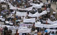 Des milliers de personnes manifestent au Maroc
