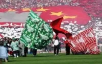 Report du derby Raja-Wydad en raison d'une manifestation de soutien au Roi Mohammed VI