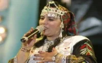 Insolite : Raïssa Fatima Tabaamrant chante dans une mosquée