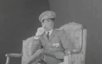 Vidéo : le Roi Hassan II lors d'un défilé militaire