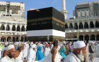 Face à la menace du coronavirus, la Omra suspendue « temporairement »