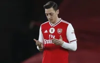 Mesut Özil va aider 16 000 familles dans le besoin
