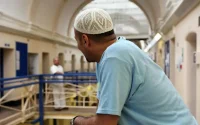 Londres : les prisonniers préfèrent l'islam aux autres religions