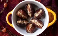 Dattes fourrées d'amandes