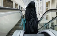 Espagne : Hanan Serroukh dénonce le burka comme un « outil d'esclavage »
