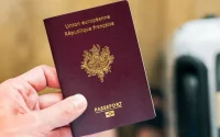 Devenir Français coûte beaucoup plus cher