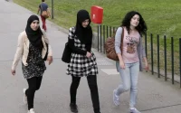 Marocains des Pays-Bas : cette langue qu'on leur a imposée à l'école
