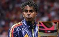 Lamine Yamal joue pour l'Espagne avec le Maroc sur ses crampons