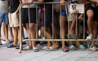 Il devait rejoindre sa future femme en Argentine, une rumeur l'envoie à la nage vers Sebta