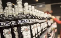 Retour des touristes au Maroc : les recettes fiscales sur l'alcool explosent