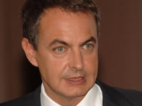 Zapatero : une solution politique au Sahara est 'urgente'