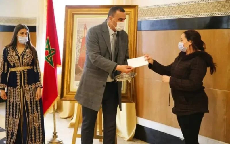 M'diq-Fnideq : les femmes en situation difficile ont reçu leurs chèques de soutien