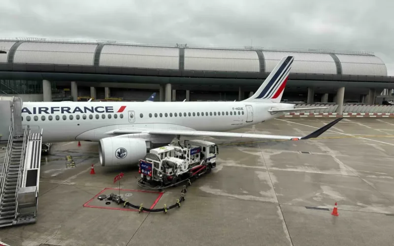 Une « odeur suspecte » en cabine force un avion vers le Maroc à se poser à Roissy