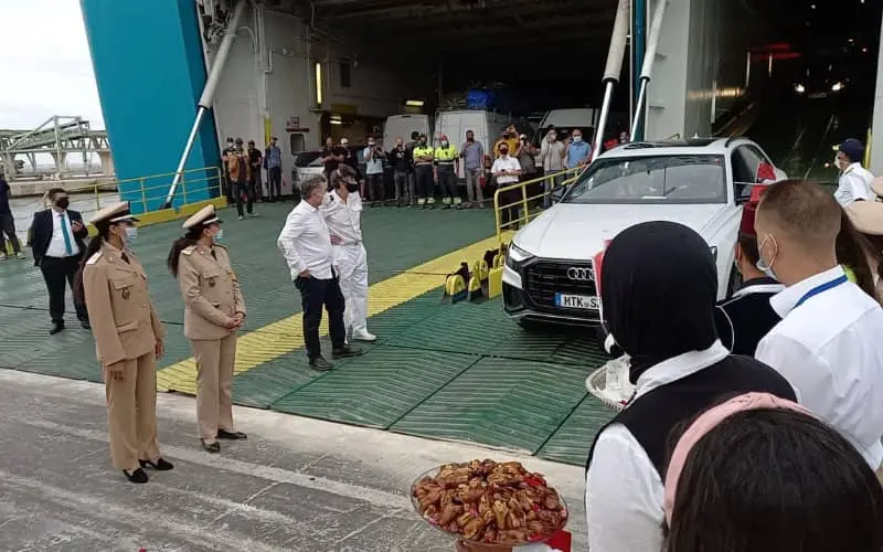 Arrivée d'un premier ferry à Nador, les MRE explosent de joie 