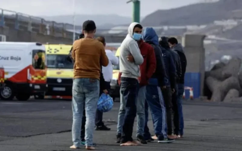 Vox dénonce l'arrivée de migrants, malgré la reprise des relations avec le Maroc