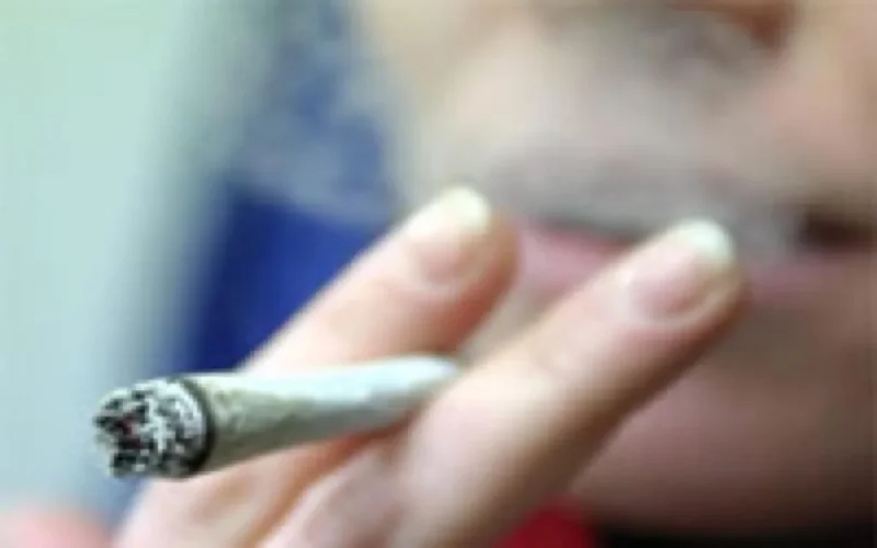 Drogue : l'enfer des paradis artificiels