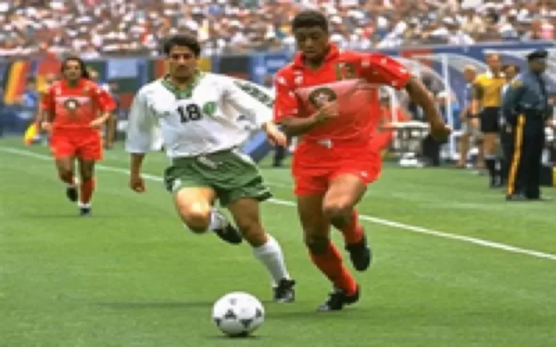 Les clubs marocains renforcent leurs équipes