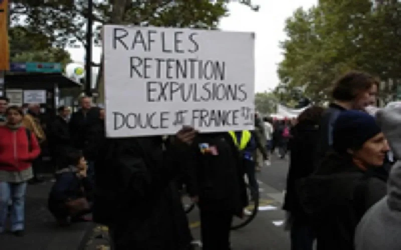 Grève de la faim en soutien à un marocain sur le point d'être expulsé de France