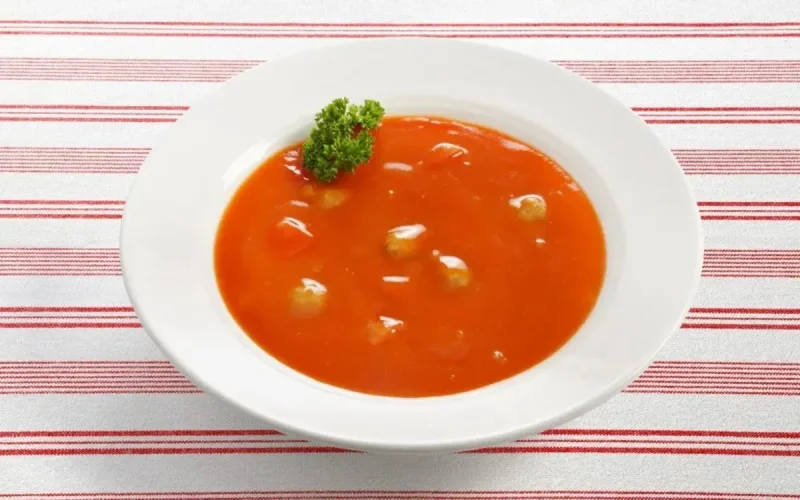 Soupe aux boulettes de kefta