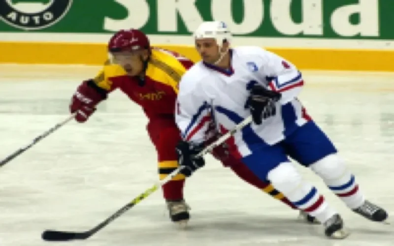 Le Maroc perd face aux Emirats au championnat arabe de hockey sur glace