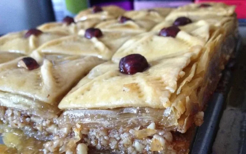 Baklawa aux noix et à la cannelle