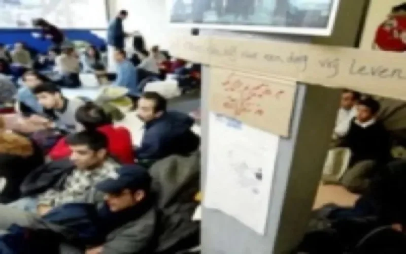 Un sans-papiers marocain en grève de la faim hospitalisé en Belgique