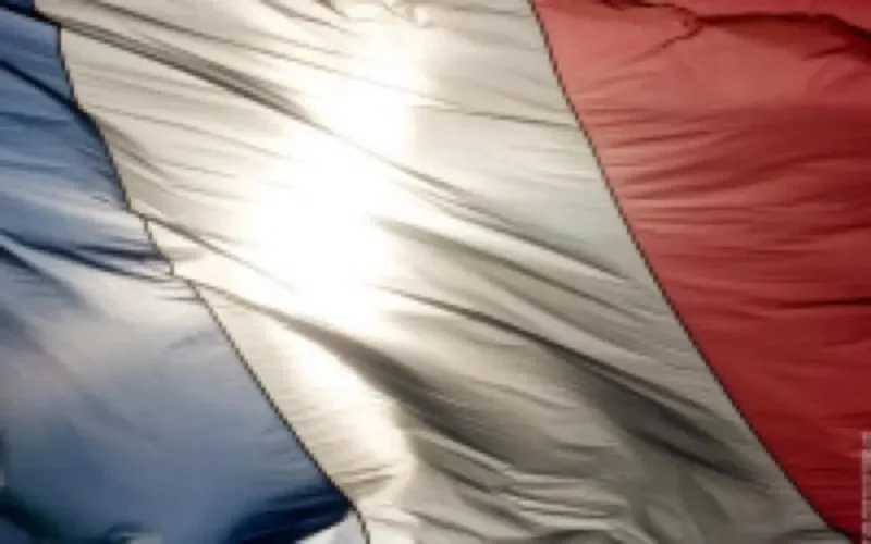 Forte affluence au consulat de France