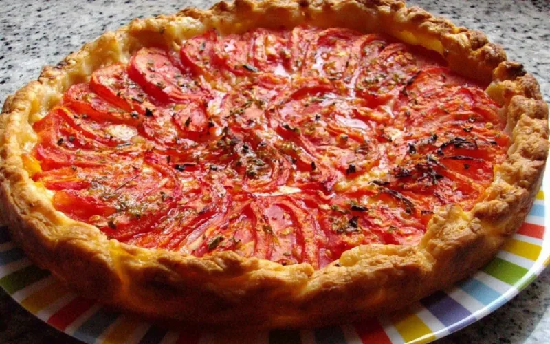 Tarte au fromage et aux tomates 