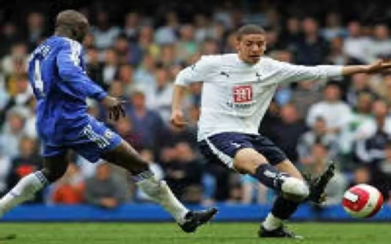 Adel Taarabt quitte Tottenham
