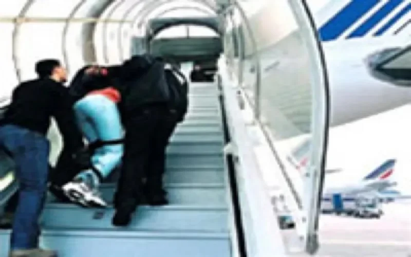 France/expulsion : des jumeaux marocains demandent réparation