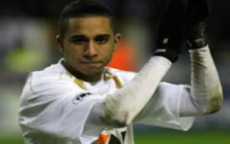 Yassine El Ghanassy penche pour la Belgique