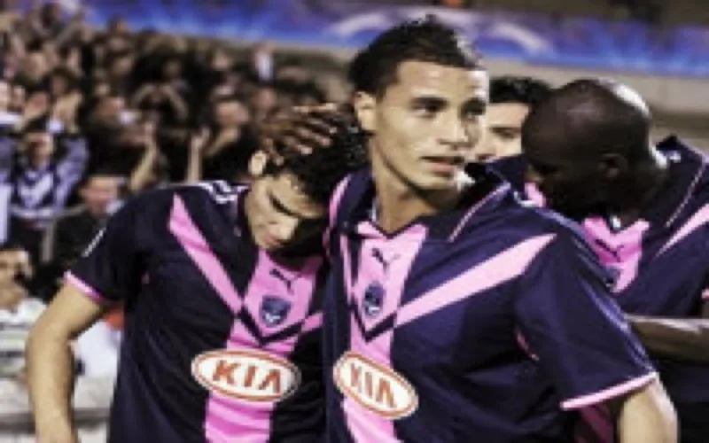 Arsenal dément avoir signé avec Marouane Chamakh