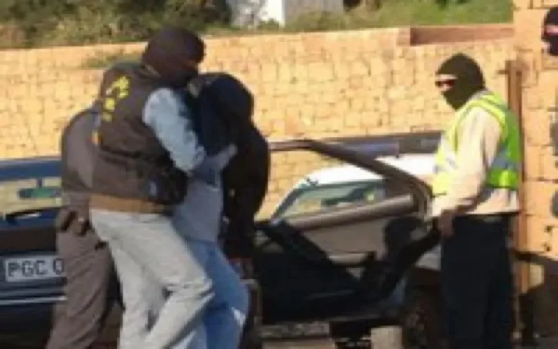 Deux Espagnols arrêtés pour menaces sur un Marocain