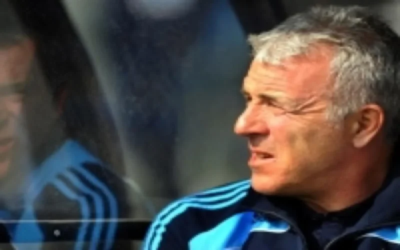 Mohammed VI invite Eric Gerets 