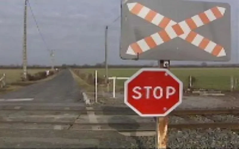 Collision entre un train passagers et un camion à Taza