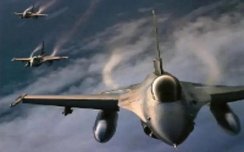 Les F16 marocains équipés de moteurs américains